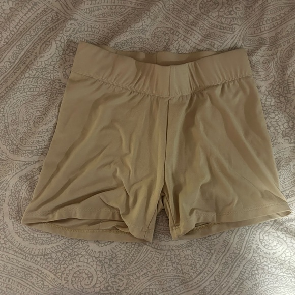 Peach Biker Shorts - Picture 1 of 2